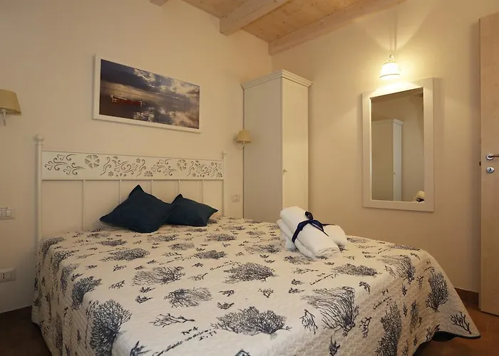 Apartment Borgo Della Luna