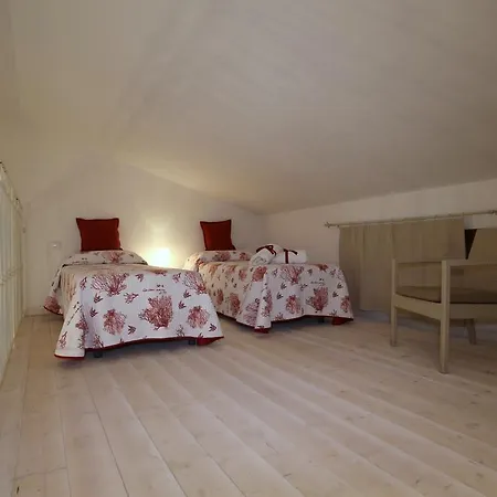 Апартаменты Borgo Della Luna